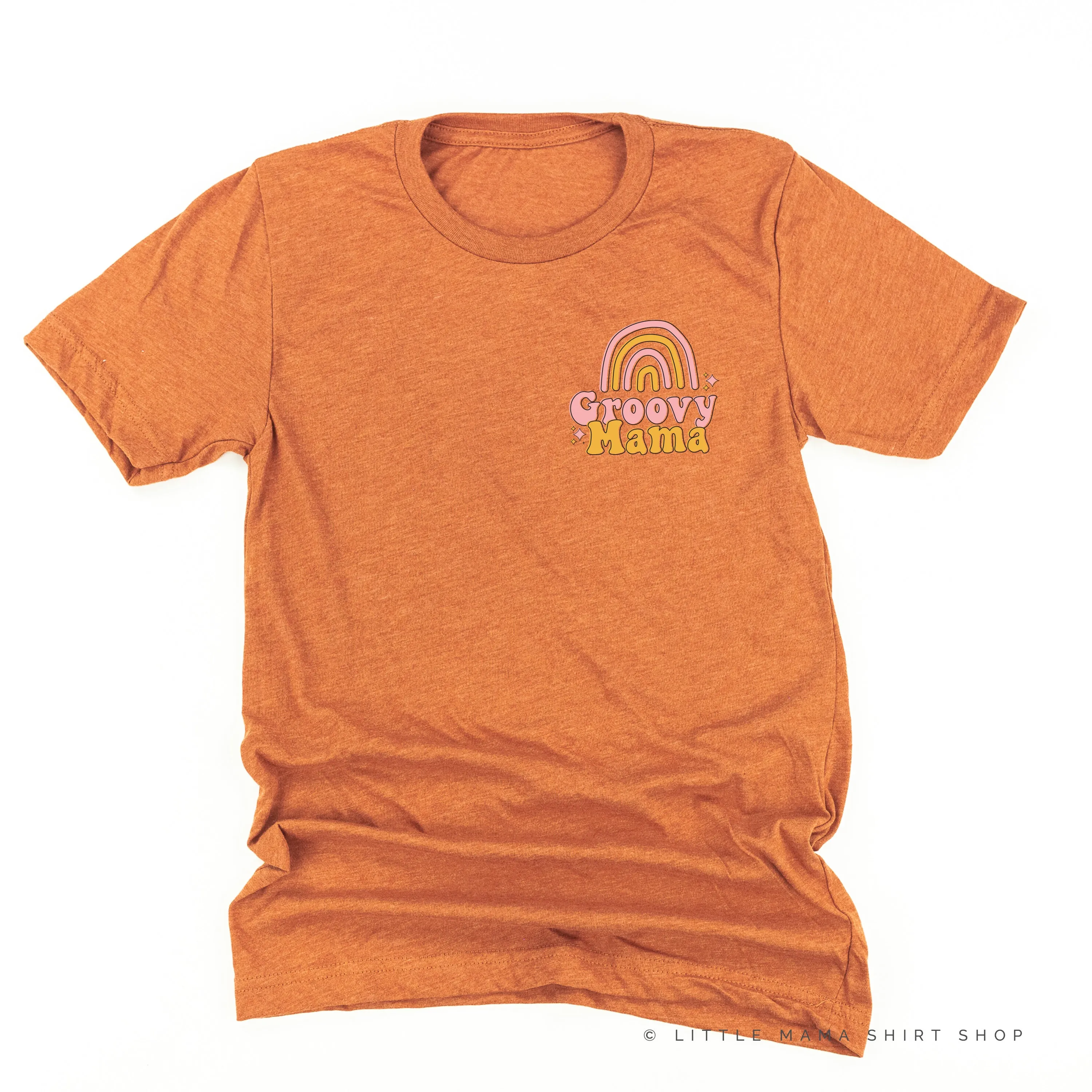 GROOVY MAMA - RAINBOW - Unisex Tee