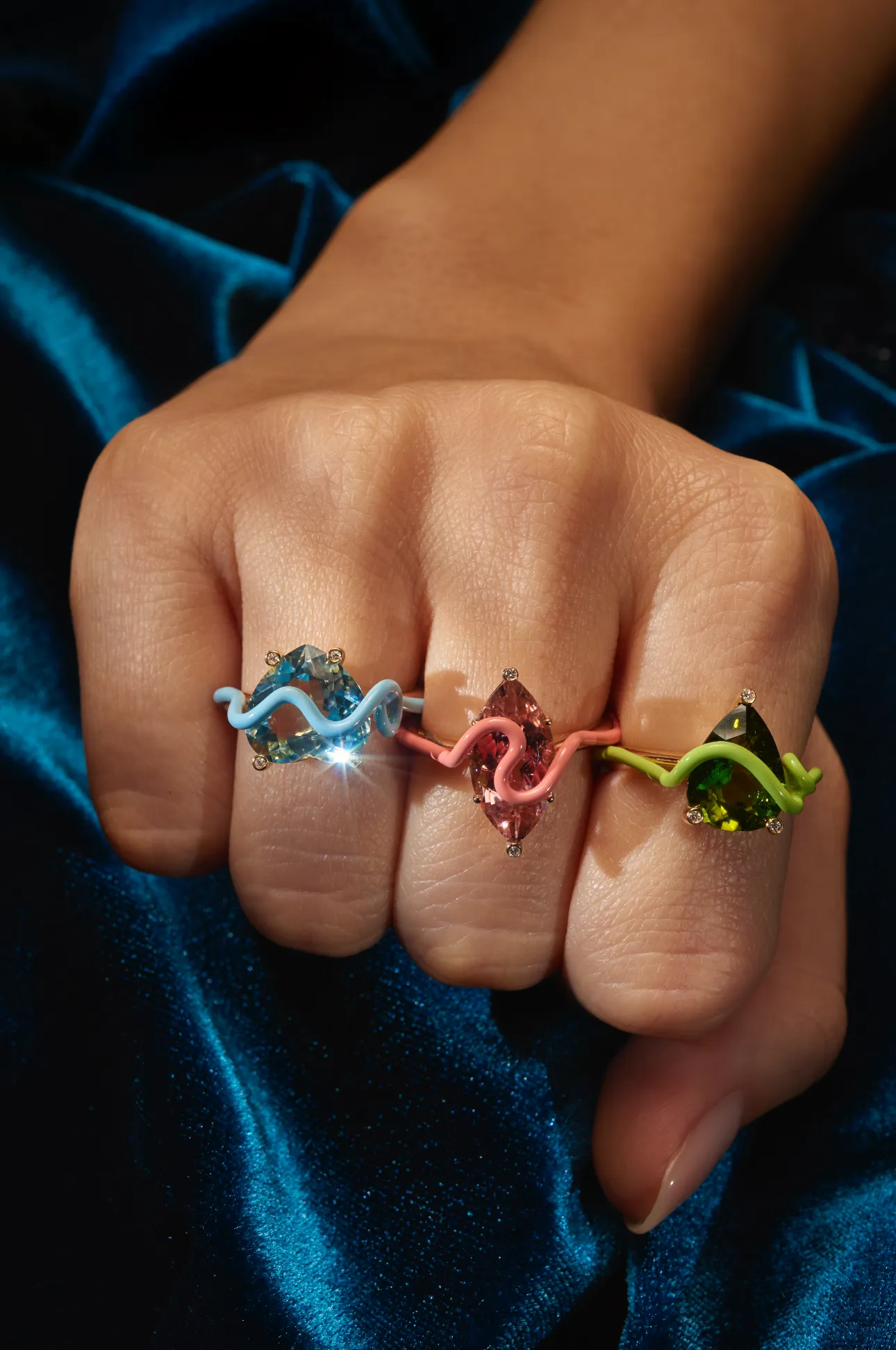 HERMIONE RING IN LIME GREEN WITH TOURMALINE