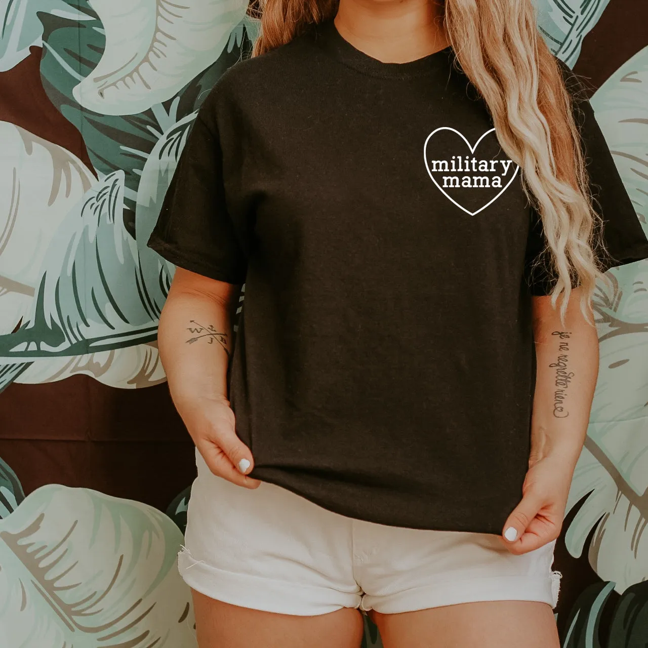 Military Mama ♥ - Unisex Tee