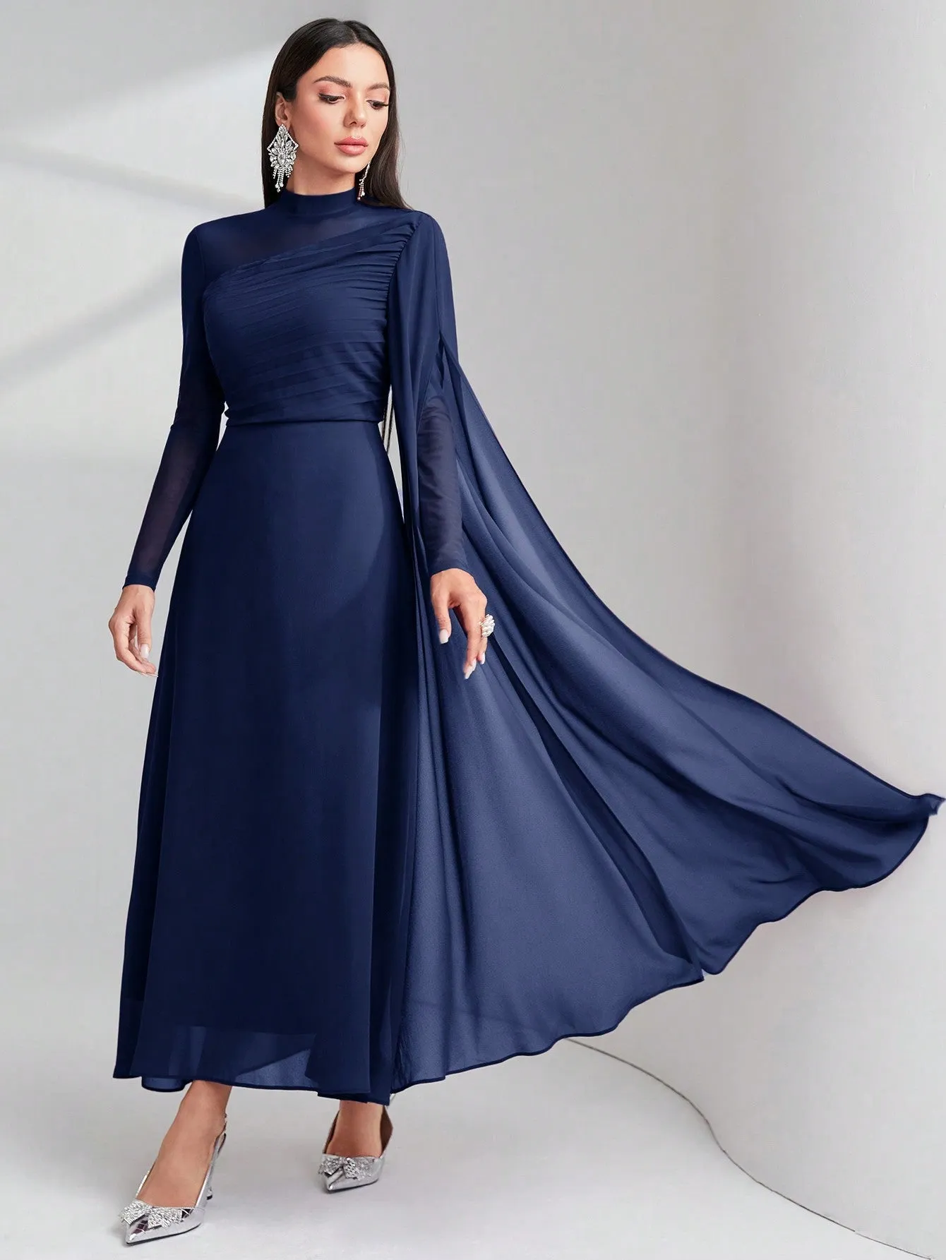 Modely Contrast Mesh Ruched Dress With Sleeves